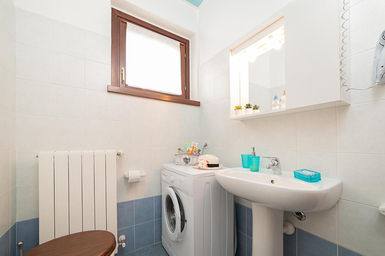 Apartment L'Archetto And Villetta Gruber - Regarda Travel Lazise Dış mekan fotoğraf