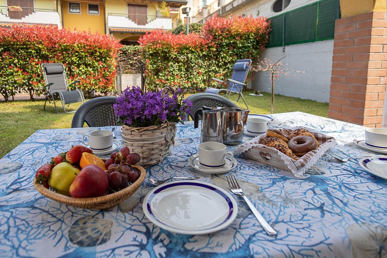 Apartment L'Archetto And Villetta Gruber - Regarda Travel Lazise Dış mekan fotoğraf
