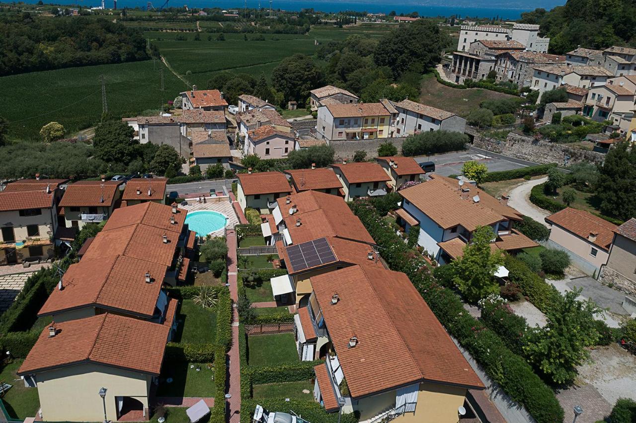 Apartment L'Archetto And Villetta Gruber - Regarda Travel Lazise Dış mekan fotoğraf