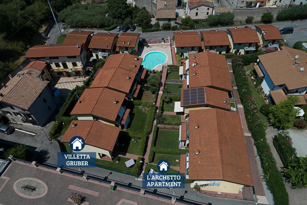 Apartment L'Archetto And Villetta Gruber - Regarda Travel Lazise Dış mekan fotoğraf