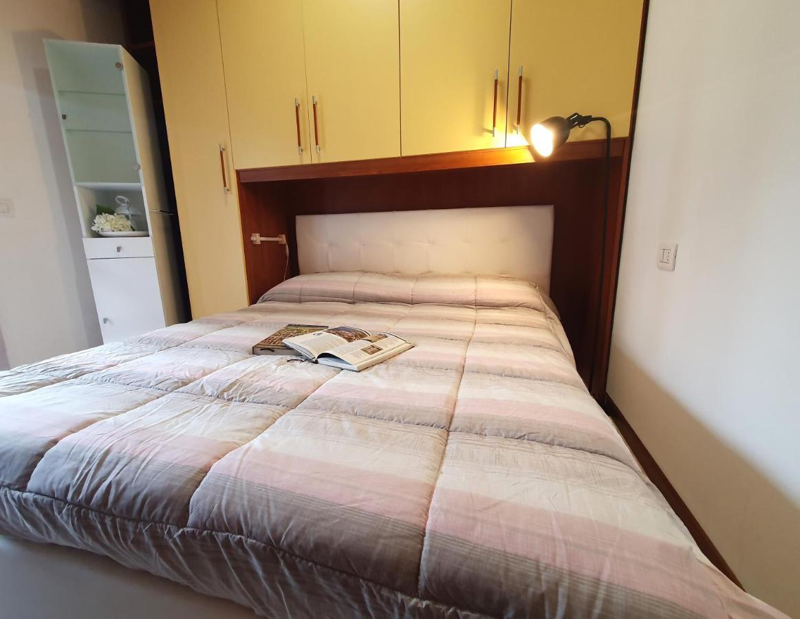 Apartment L'Archetto And Villetta Gruber - Regarda Travel Lazise Dış mekan fotoğraf